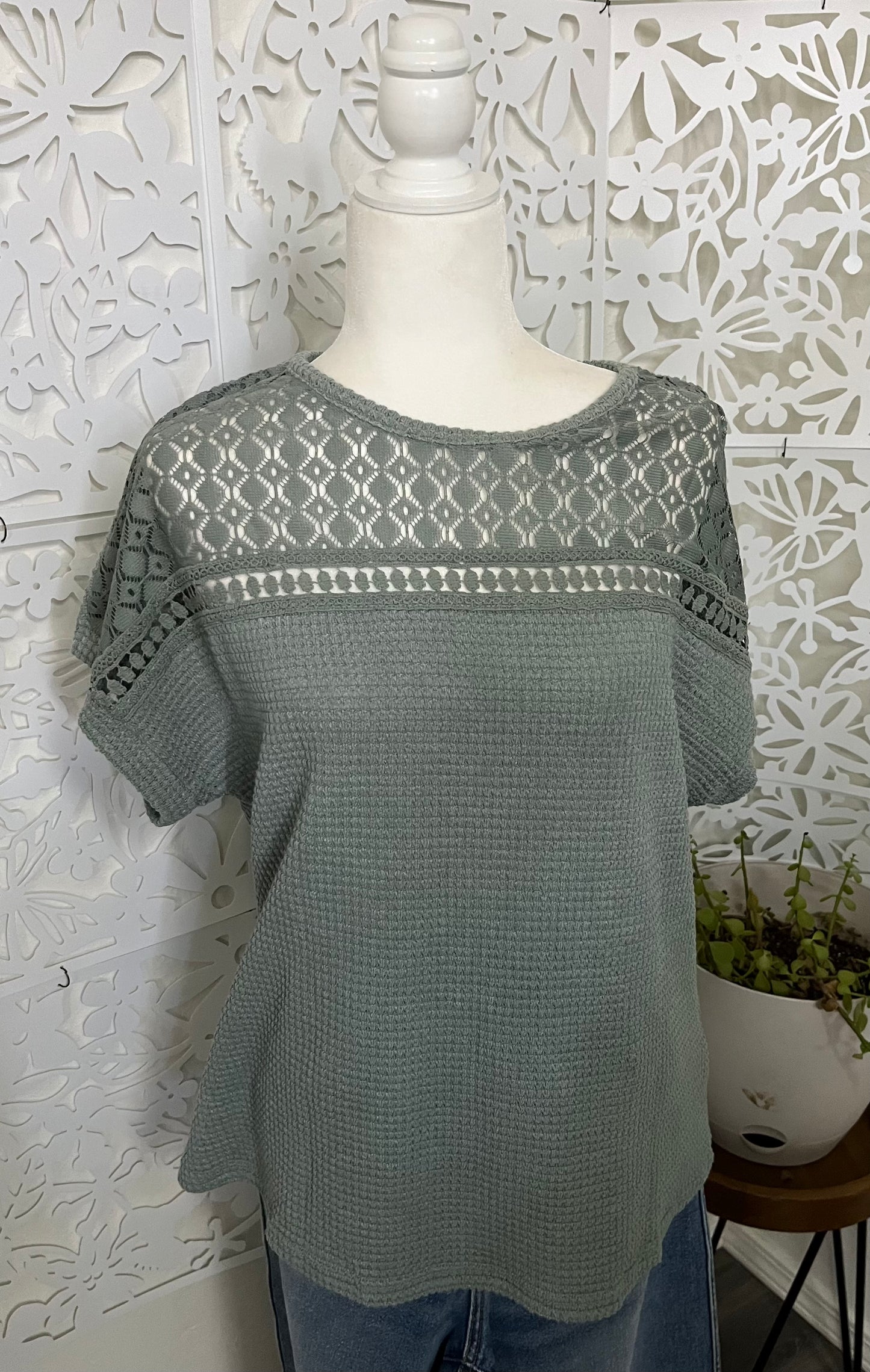 Lace Patchwork Short Sleeve Top