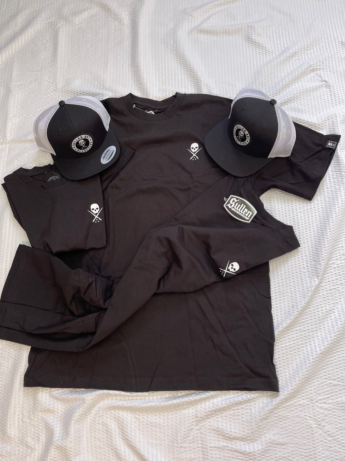 Sullen Art Collective Tee: BLACK/WHITE